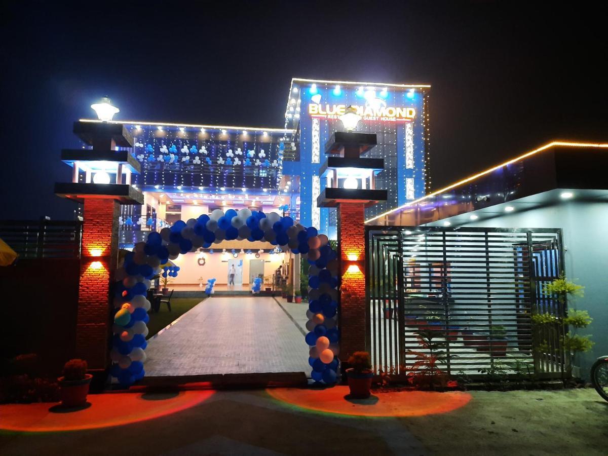 Hotel Blue Diamond Bahraich Eksteriør bilde